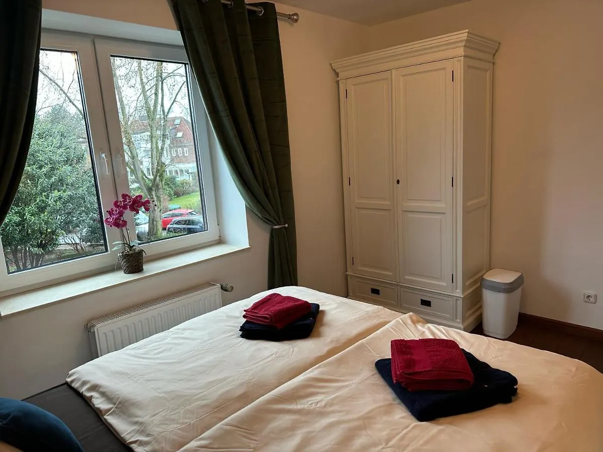 Zentral, Mini Suite Zwei Raeumen, Parks, Messe Dusseldorf Apartment